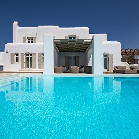 Diles Villas & Suites Mykonos Tourlos Exterior photo