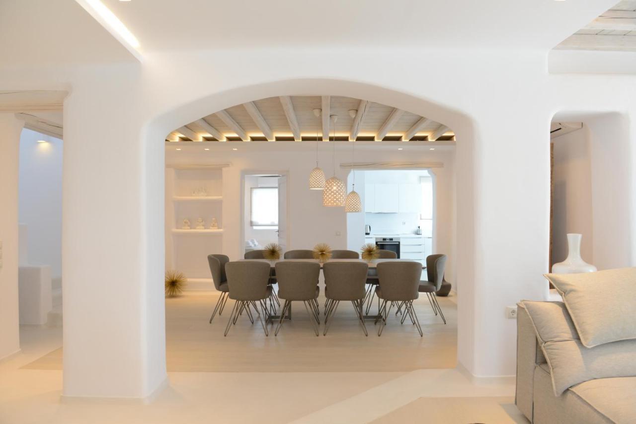 Diles Villas & Suites Mykonos Tourlos Exterior photo